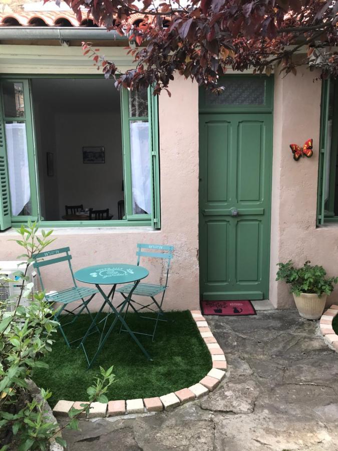 Le Beffroi Bed & Breakfast Millau Bagian luar foto